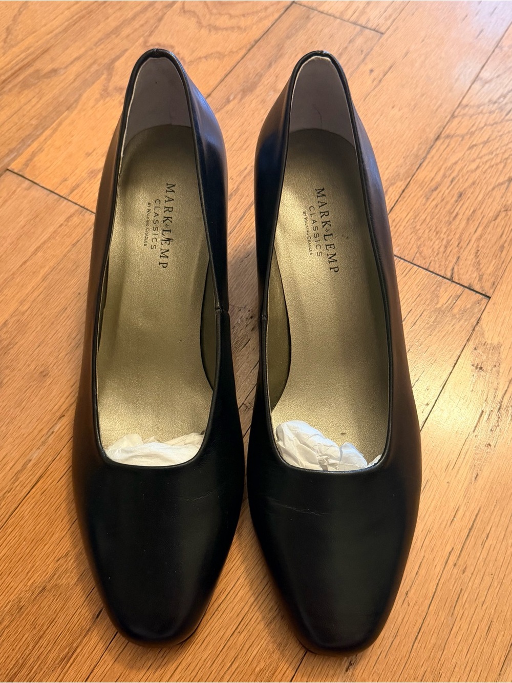 Mark Lemp Classics by Walking Cradle Vicki Black Leather Pump Heels Size 8W